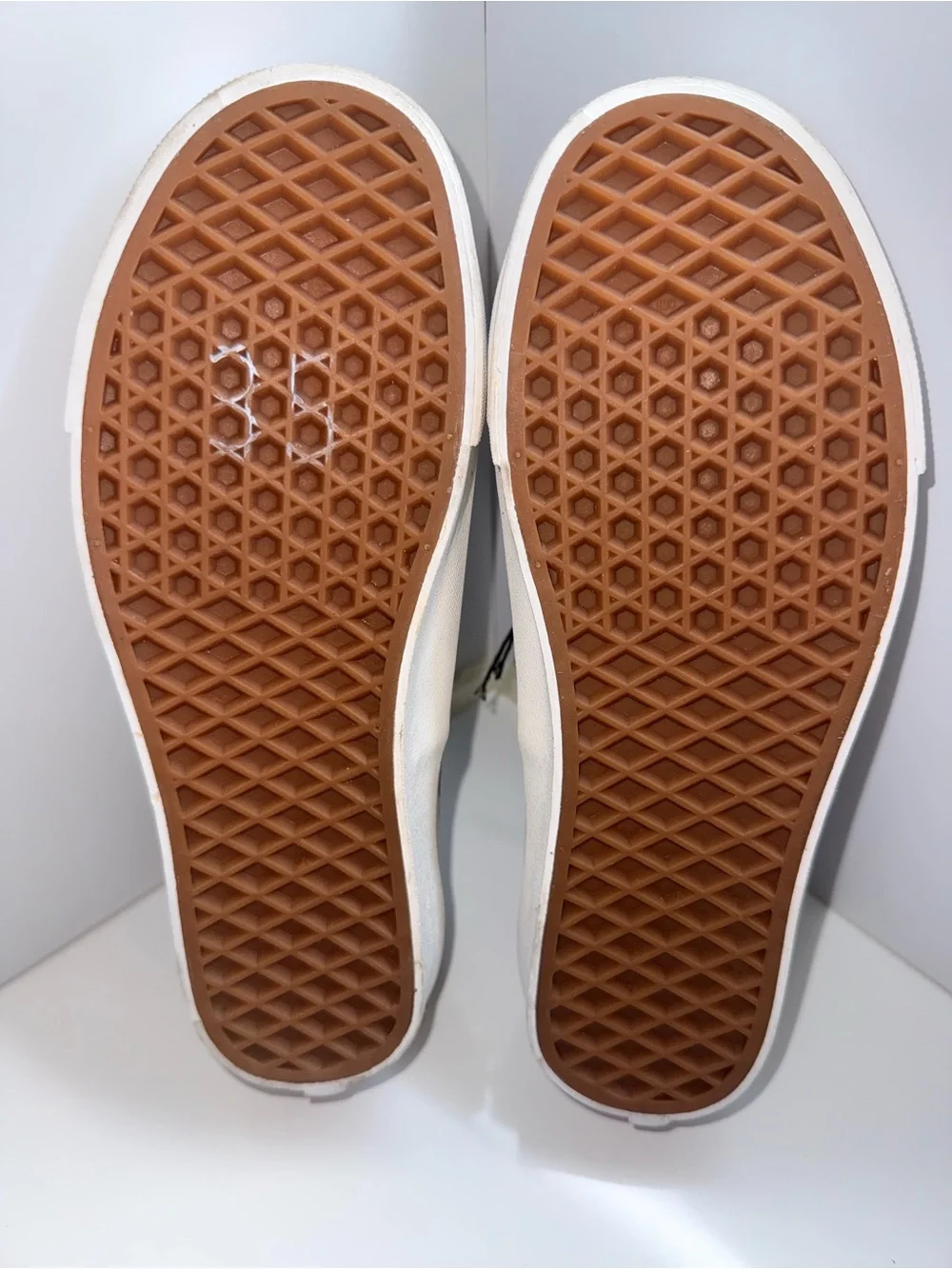 Vans x Mooneyes Authentic 44 DX Anaheim Factory White Collab M6 | W7.5